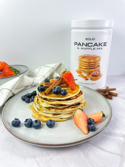 Cinnamon Bun Protein Pancakes