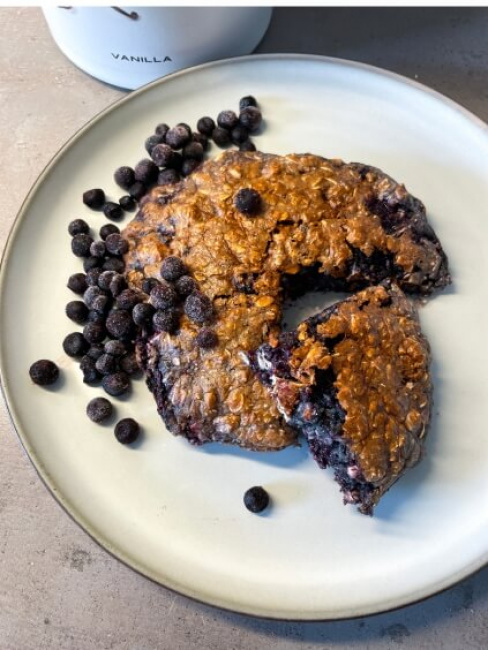 Blueberry Oat Cookie