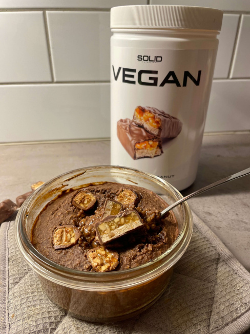 Snickers Baked Oats