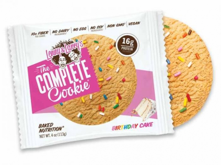 Lenny & Larry«s The Complete Cookie, 113 g (Birthday Cake) ryhmässä Patukat / Vegaaniset Proteiinipatukat @ Tillskottsbolaget (COMPLETE001DCBCAKE)